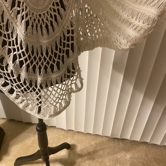 Sweater - Picture 3 of 4